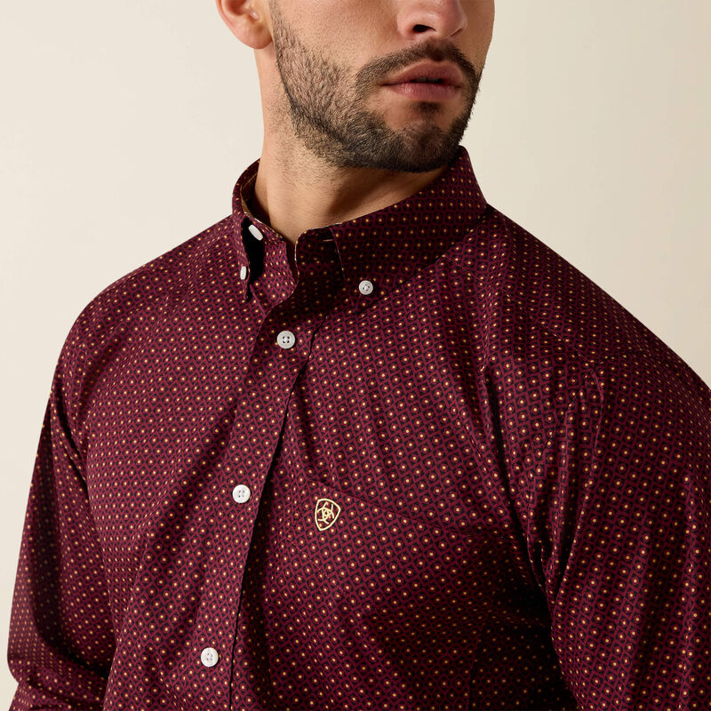 Ariat - Mens- Wrinkle Free Reliance Classic Fit Long Sleeve Shirt- Zinfendel Geo Print
