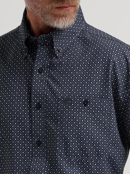 Men's Wrangler® George Strait Collection One Pocket Long Sleeve Shirt - Easy Care - Black