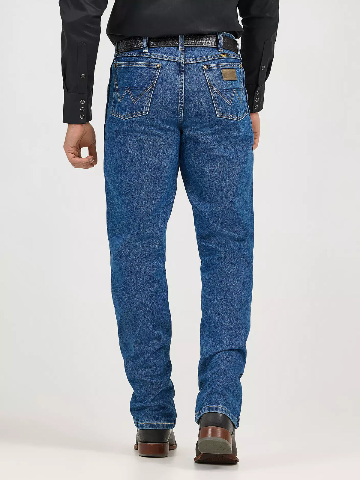 Men's Wrangler® George Strait Cowboy Cut® Relaxed - heavyweight stone denim