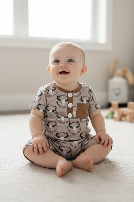 Baby Boy  ¨Bull Skull¨ Romper