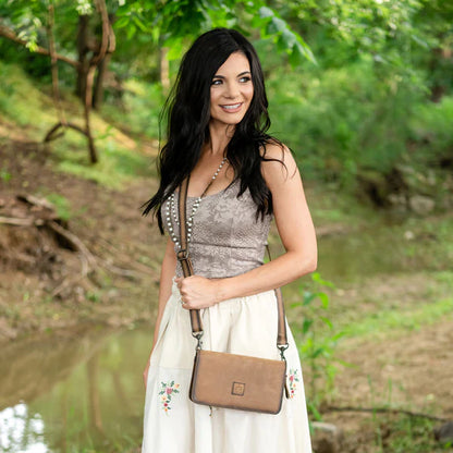 STS Baroness Evie Organizer
